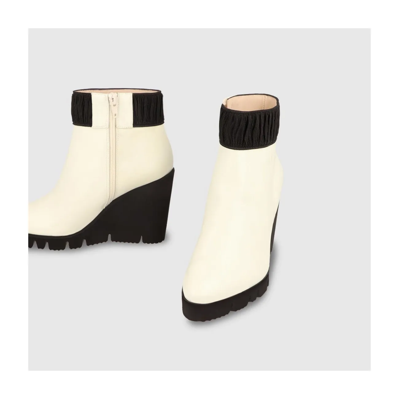 Bottines à talons pour femme en cuir blanc cassé | Chaussures femme LODI en ligne.