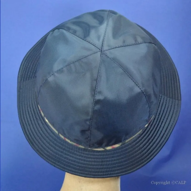 chapeau de pluie femme-chapeau bleu marine imperméable