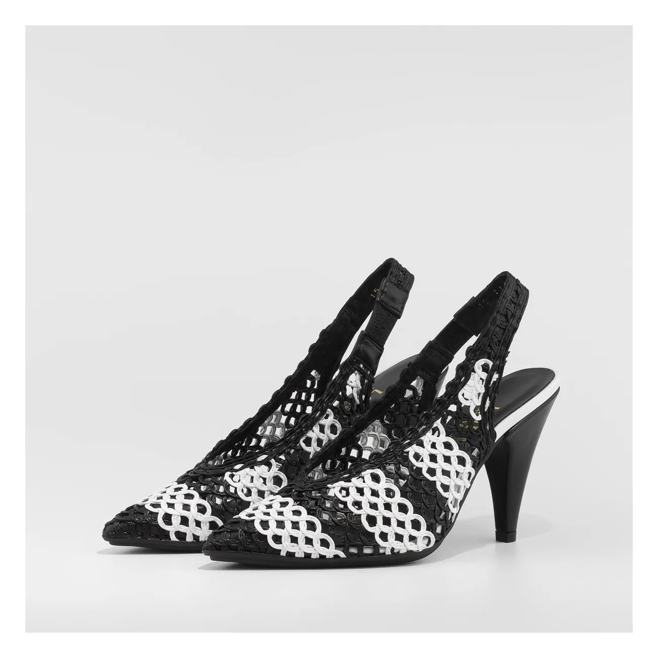Escarpins à talons Seymor en cuir tressé de couleur noire et blanche| LODI Chaussures de femme en ligne