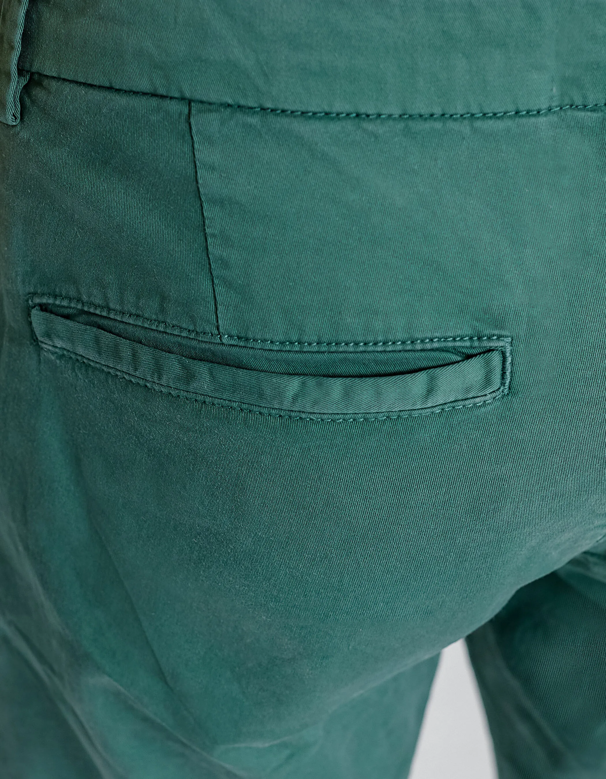 Pantalon chino CROPPED vert Homme