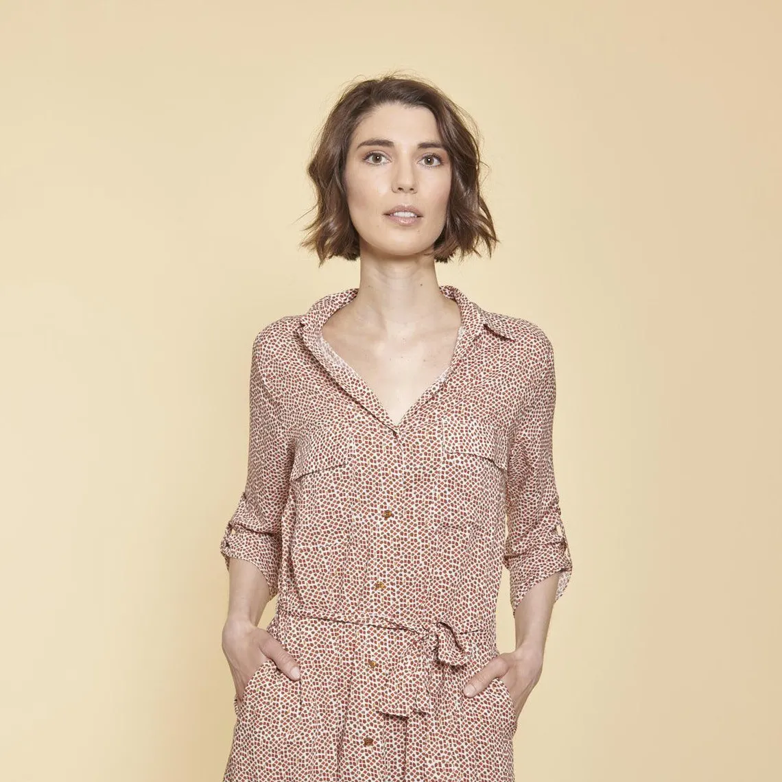 Robe chemise ceinturée imprimée rouge en viscose | 3 Suisses